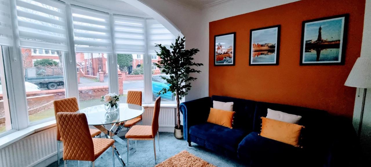 Oasis Holiday Home ブラックプール エクステリア 写真